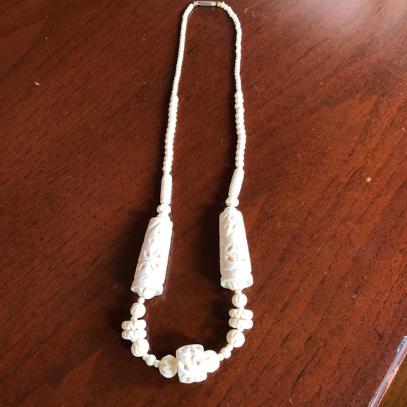 Carved Ivory Look Necklace 14” - Picture 1 of 9